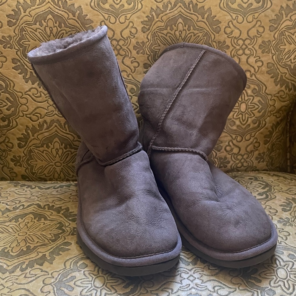 UGG Classic Gray Winter Boots